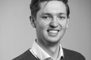 Portretfoto Julian Nauta